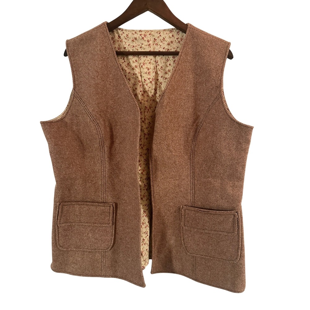 Handmade Reversible Open Vest Tweed and Floral Quilting Pockets‎ One of a Kind!